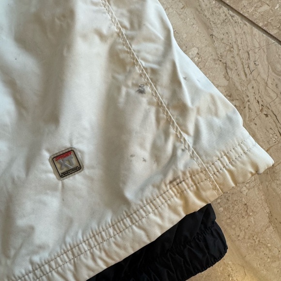 Kids Spyder snow Pants-youth size 12 measurements in photos, small wear mark - Picture 3 of 8